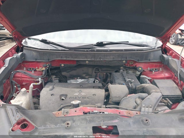 44815478 :رقم المزاد ، JA4AR3AW4JU002272 vin ، 2018 Mitsubishi Outlander Sport 2.4 Se مزاد بيع