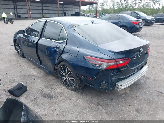 2021 Toyota Camry Se მანქანა იყიდება აუქციონზე, vin: 4T1T11AK8MU605992, აუქციონის ნომერი: 44815490