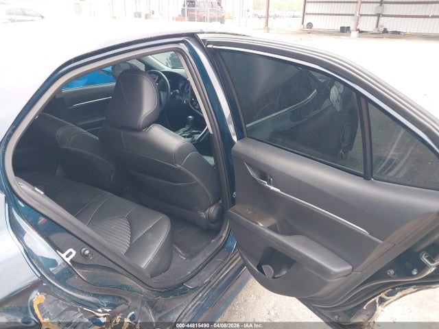 2021 Toyota Camry Se მანქანა იყიდება აუქციონზე, vin: 4T1T11AK8MU605992, აუქციონის ნომერი: 44815490