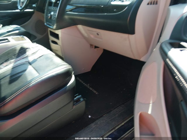 Продаж на аукціоні авто 2015 Chrysler Town & Country Touring, vin: 2C4RC1BG8FR654242, номер лоту: 44815510