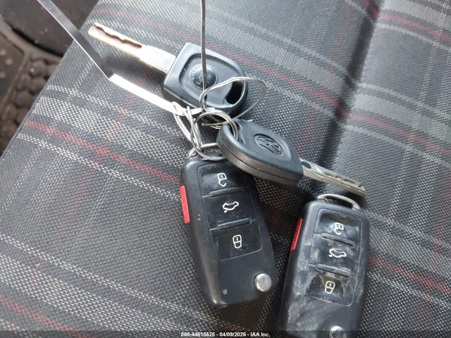 44815525 :رقم المزاد ، WVWHD7AJ8EW011131 vin ، 2014 Volkswagen Gti Wolfsburg Edition مزاد بيع
