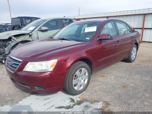 2010 HYUNDAI SONATA 5NPET4AC2AH584385 Photo 1