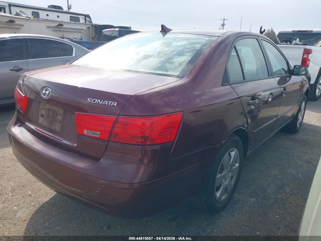 2010 HYUNDAI SONATA 5NPET4AC2AH584385 Photo 3