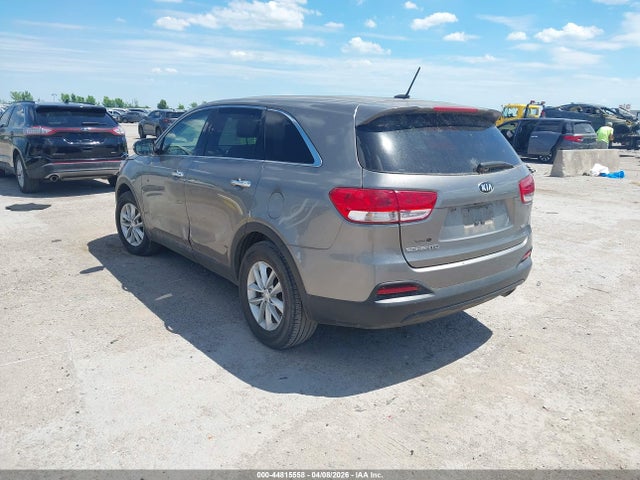 2018 KIA SORENTO 5XYPG4A36JG388003 Photo 2