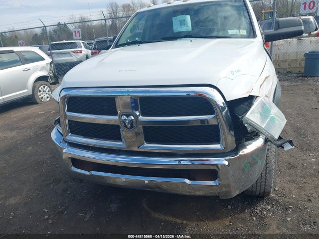 Aukcja sprzedaży 2015 Ram 3500 Tradesman, vin: 3C63R3CJXFG542730, numer aukcji: 44815560