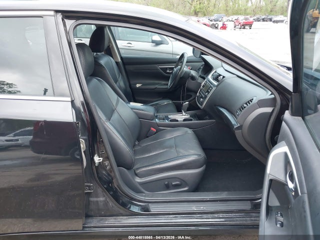 Продажа на аукционе авто 2017 Nissan Altima 2.5 Sl, vin: 1N4AL3AP1HC294047, номер лота: 44815565