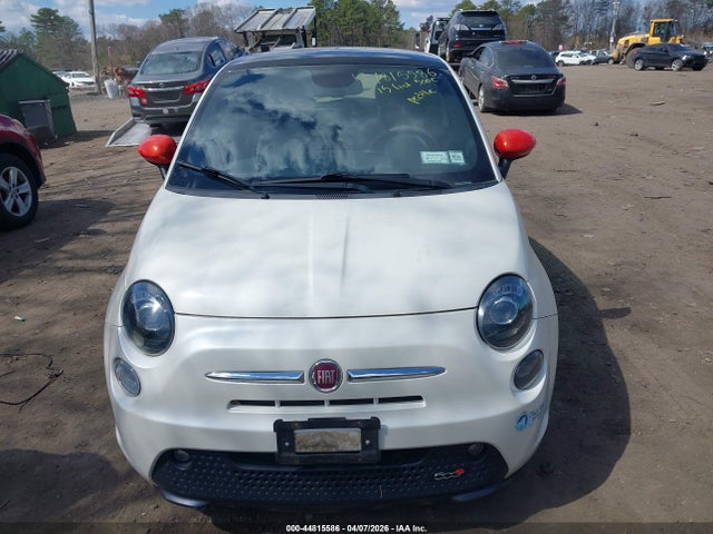 2015 FIAT 500E 3C3CFFGE0FT749929 Photo 5