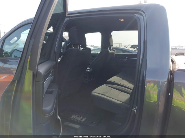 44815626 :رقم المزاد ، 1C6RRFFG9NN422774 vin ، 2022 Ram 1500 Big Horn  4x4 5'7 Box مزاد بيع