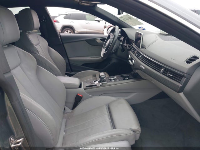 2018 Audi A5 2.0t Premium მანქანა იყიდება აუქციონზე, vin: WAUDNDF53JA102141, აუქციონის ნომერი: 44815678