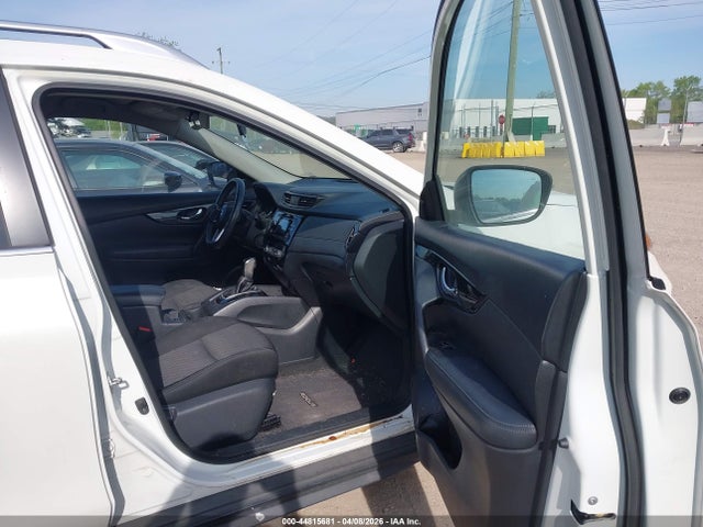 2017 Nissan Rogue Sv მანქანა იყიდება აუქციონზე, vin: KNMAT2MTXHP618943, აუქციონის ნომერი: 44815681
