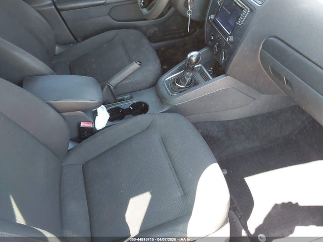 Продажа на аукционе авто 2016 Volkswagen Jetta 1.4t S, vin: 3VW267AJ5GM408666, номер лота: 44815715