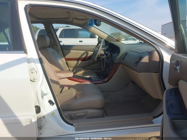 Продажа на аукционе авто 2001 Acura Tl 3.2, vin: 19UUA56621A026880, номер лота: 44815720