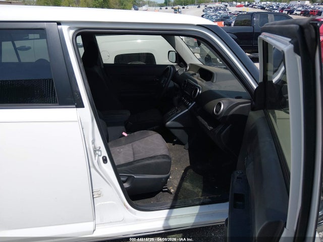 44815725 :رقم المزاد ، JTLZE4FE3DJ046686 vin ، 2013 Scion Xb مزاد بيع
