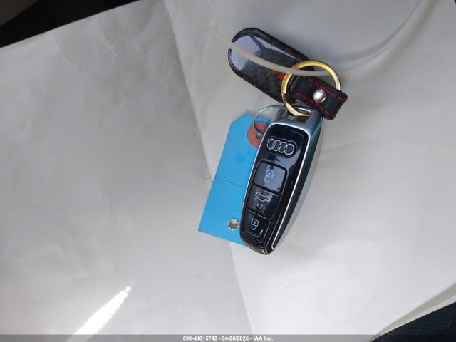 44815742 :رقم المزاد ، WAUBHBFW9P7900290 vin ، 2023 Audi Rs E-tron Gt Quattro مزاد بيع