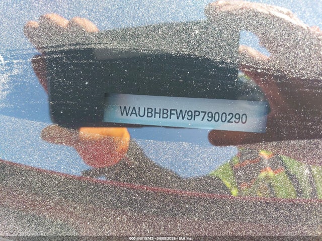 44815742 :رقم المزاد ، WAUBHBFW9P7900290 vin ، 2023 Audi Rs E-tron Gt Quattro مزاد بيع