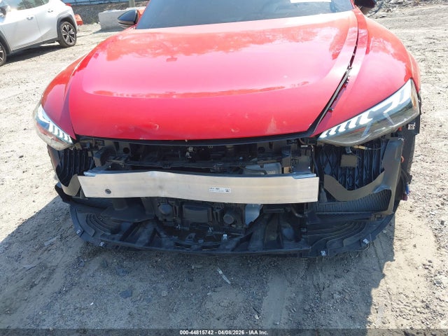 44815742 :رقم المزاد ، WAUBHBFW9P7900290 vin ، 2023 Audi Rs E-tron Gt Quattro مزاد بيع