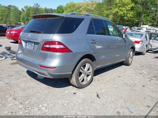 Aukcja sprzedaży 2015 Mercedes-benz Ml 350 4matic, vin: 4JGDA5HB8FA442489, numer aukcji: 44815758