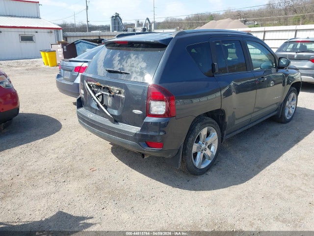 Jeep Compass Latitude 2014 1C4NJDEB2ED665700 Image 4