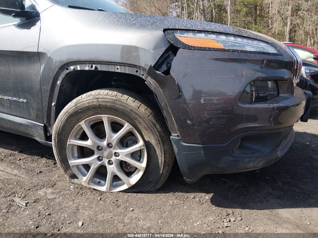 Aukcja sprzedaży 2017 Jeep Cherokee Latitude 4x4, vin: 1C4PJMCS0HW590421, numer aukcji: 44815777