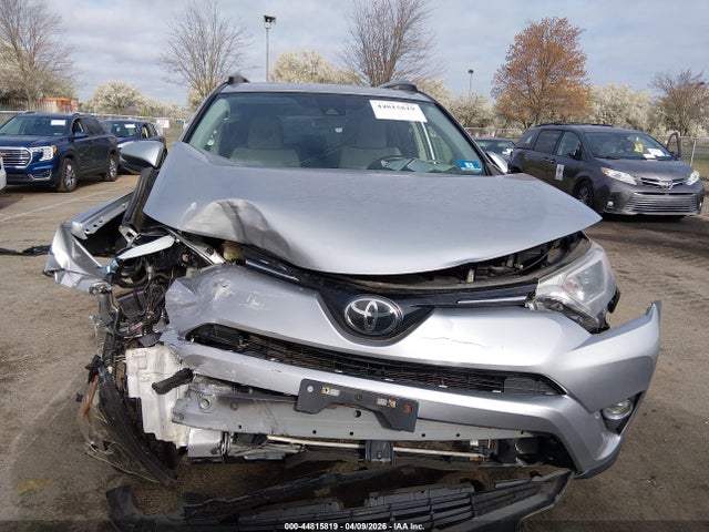 2018 Toyota Rav4 Xle მანქანა იყიდება აუქციონზე, vin: JTMRFREV5JJ211284, აუქციონის ნომერი: 44815819