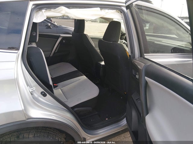 2018 Toyota Rav4 Xle მანქანა იყიდება აუქციონზე, vin: JTMRFREV5JJ211284, აუქციონის ნომერი: 44815819