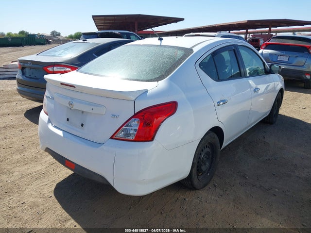 3N1CN7AP4JL857139 Nissan Versa 1.6 Sv