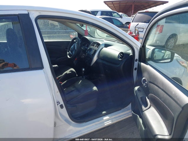 3N1CN7AP4JL857139 Nissan Versa 1.6 Sv