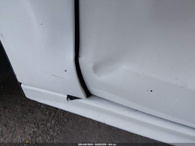 Продажа на аукционе авто 2015 Volkswagen Jetta 2.0l S, vin: 3VW2K7AJ7FM244282, номер лота: 44815843