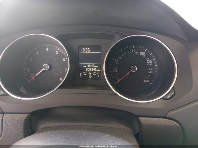 Продажа на аукционе авто 2015 Volkswagen Jetta 2.0l S, vin: 3VW2K7AJ7FM244282, номер лота: 44815843