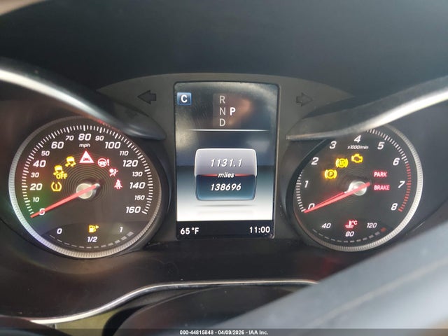 44815848 :رقم المزاد ، WDC0G4KB1HV005895 vin ، 2017 Mercedes-benz Glc 300 4matic مزاد بيع