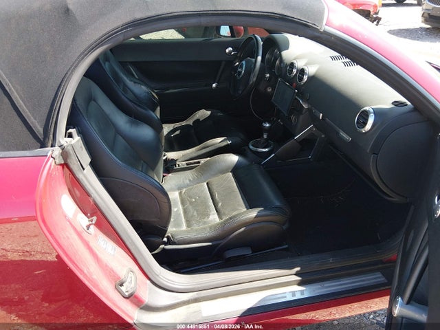 2002 AUDI TT TRUUT28N221011752 Photo 4