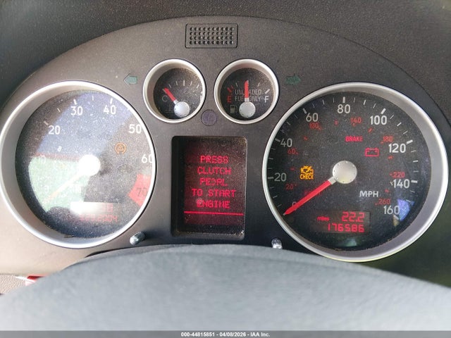 2002 AUDI TT TRUUT28N221011752 Photo 6