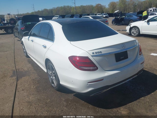 44815875 :رقم المزاد ، WDDZF4JB8HA039010 vin ، 2017 Mercedes-benz E 300 مزاد بيع