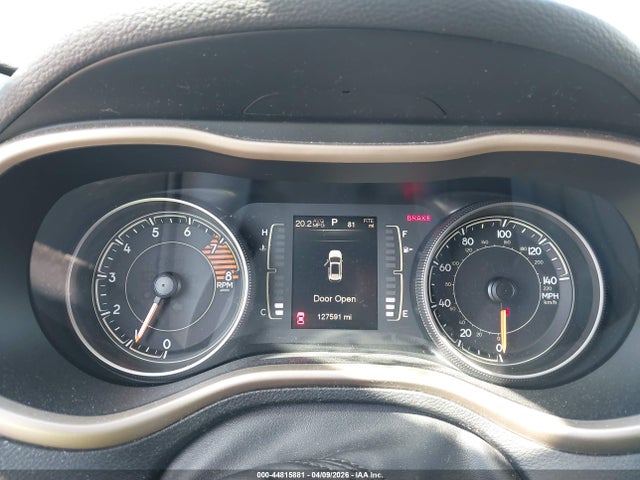 2016 Jeep Cherokee Altitude მანქანა იყიდება აუქციონზე, vin: 1C4PJMCS2GW119336, აუქციონის ნომერი: 44815881