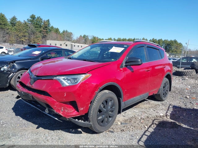 Toyota RAV4 LE 2016 2T3BFREV9GW501426 Image 2