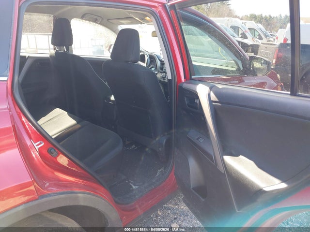 Toyota RAV4 LE 2016 2T3BFREV9GW501426 Image 8