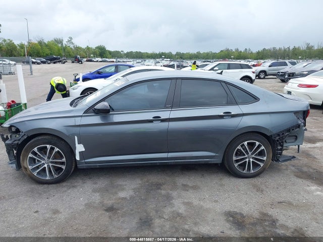2025 Volkswagen Jetta 1.5t Sport მანქანა იყიდება აუქციონზე, vin: 3VWBX7BU3SM066567, აუქციონის ნომერი: 44815887