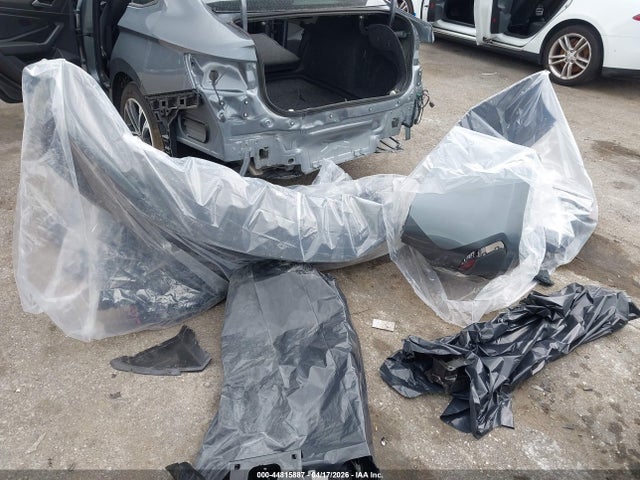 2025 Volkswagen Jetta 1.5t Sport მანქანა იყიდება აუქციონზე, vin: 3VWBX7BU3SM066567, აუქციონის ნომერი: 44815887