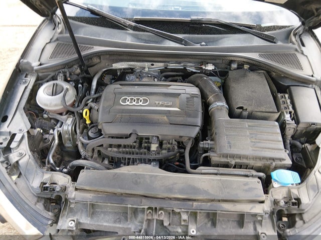 44815906 :رقم المزاد ، WAUBFGFF2F1045582 vin ، 2015 Audi A3 2.0t Premium مزاد بيع