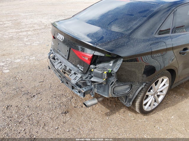 44815906 :رقم المزاد ، WAUBFGFF2F1045582 vin ، 2015 Audi A3 2.0t Premium مزاد بيع