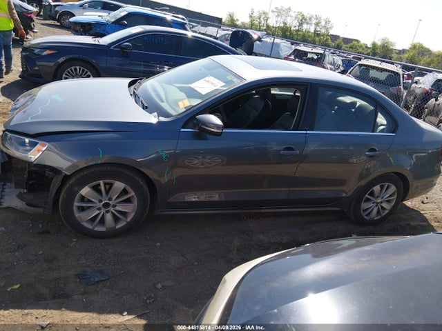 Продаж на аукціоні авто 2016 Volkswagen Jetta 1.4t Se, vin: 3VWD67AJ1GM260296, номер лоту: 44815914