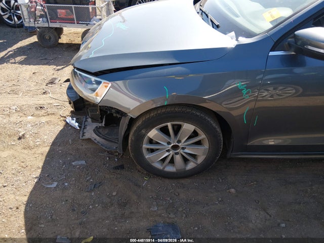 Продаж на аукціоні авто 2016 Volkswagen Jetta 1.4t Se, vin: 3VWD67AJ1GM260296, номер лоту: 44815914