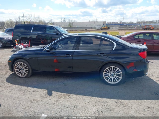 2014 Bmw 328i Xdrive მანქანა იყიდება აუქციონზე, vin: WBA3B5C57EF599881, აუქციონის ნომერი: 44815932