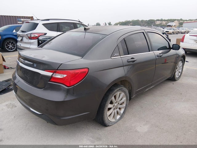 2014 Chrysler 200 Touring მანქანა იყიდება აუქციონზე, vin: 1C3CCBBB7EN191641, აუქციონის ნომერი: 44815960