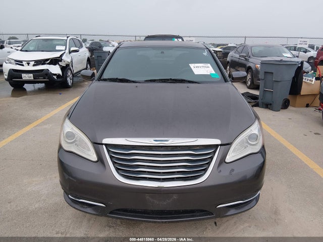 2014 Chrysler 200 Touring მანქანა იყიდება აუქციონზე, vin: 1C3CCBBB7EN191641, აუქციონის ნომერი: 44815960
