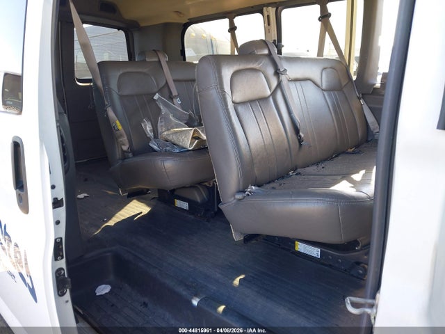 44815961 :رقم المزاد ، 1GKS8BF44D1164668 vin ، 2013 Gmc Savana 1500 Ls مزاد بيع