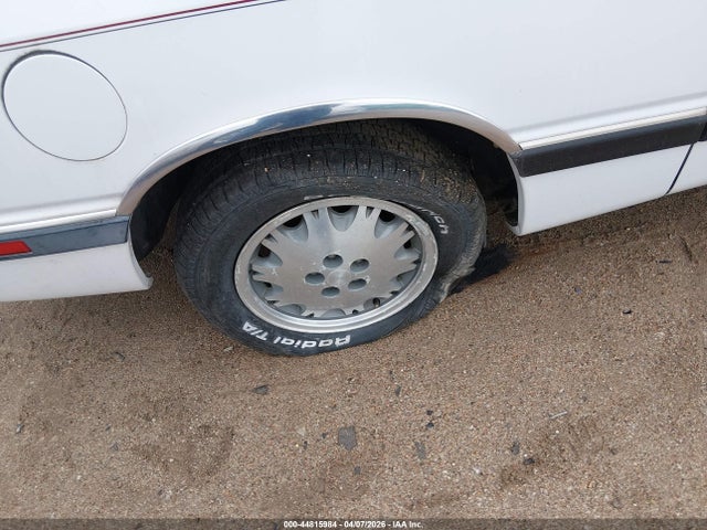 Продаж на аукціоні авто 1988 Chrysler Lebaron Premium, vin: 1C3BJ55E8JG306772, номер лоту: 44815984