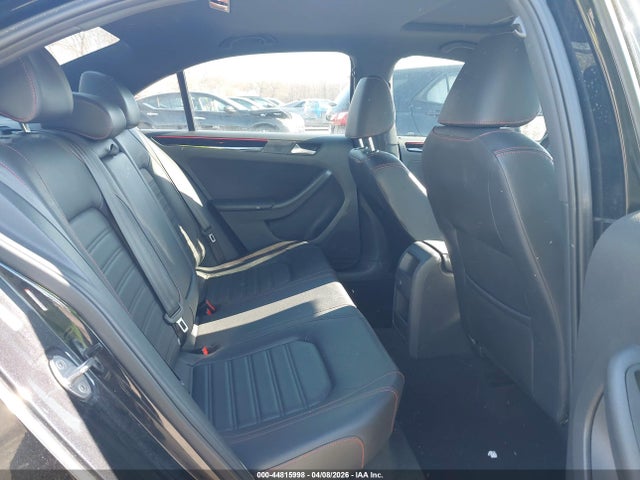 2016 Volkswagen Jetta 2.0t Gli Sel მანქანა იყიდება აუქციონზე, vin: 3VW5T7AJ5GM309836, აუქციონის ნომერი: 44815998