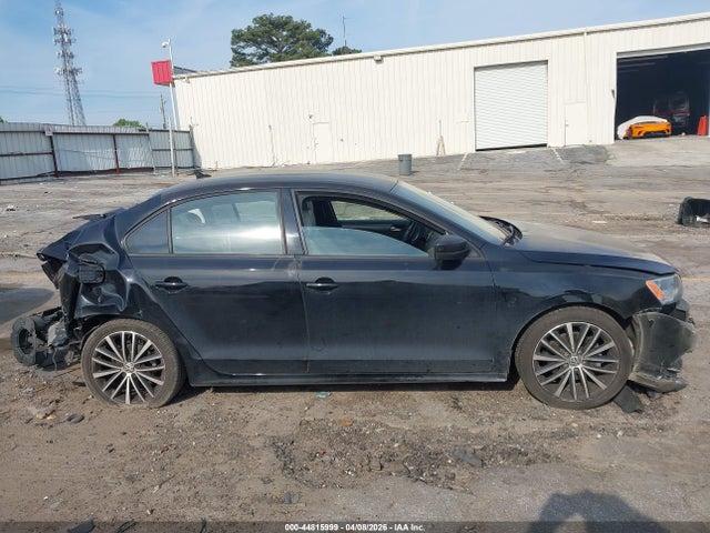 Продаж на аукціоні авто 2016 Volkswagen Jetta 1.8t Sport, vin: 3VWD17AJ7GM240889, номер лоту: 44815999