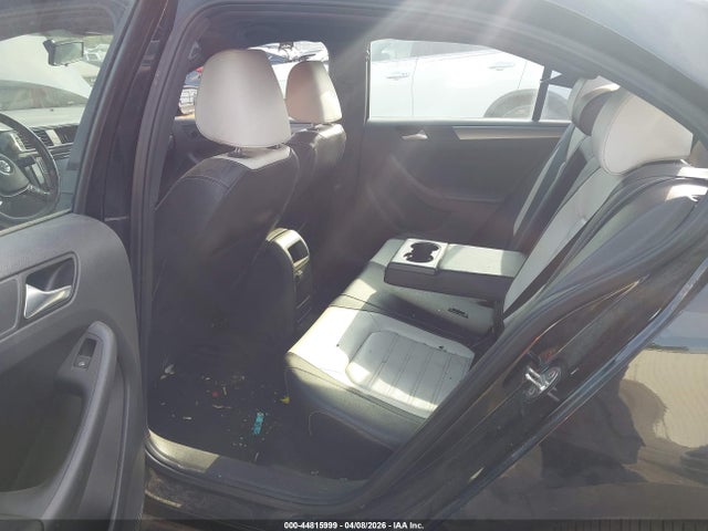 Продаж на аукціоні авто 2016 Volkswagen Jetta 1.8t Sport, vin: 3VWD17AJ7GM240889, номер лоту: 44815999